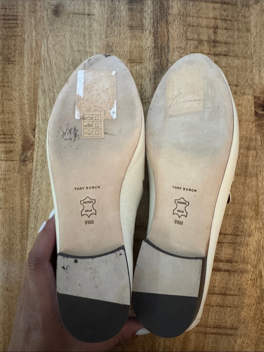 Tory Burch Light Cream Leather Slip-On Ballet Loafers for Women NEW